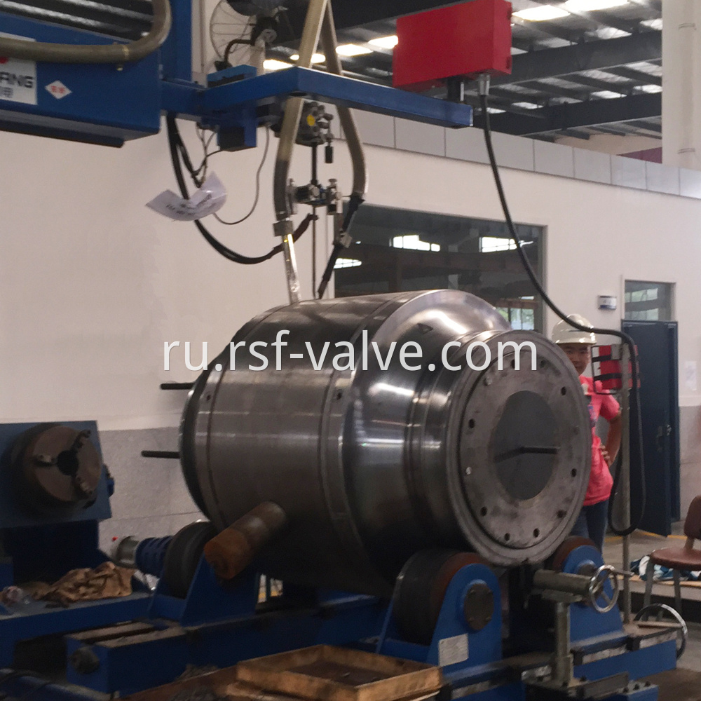 Welded Body Trunnion Mounted Ball Valve 4